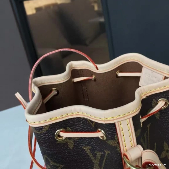 First bags ru NANO Vuitton Louis NOE 0822